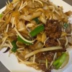 Best Stir Fried Rice Noodle Beef in Newark, DE